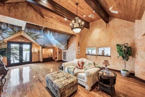 1818 Ray Shell Court Seabrook TX 77586