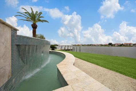 1818 Ray Shell Court Seabrook TX 77586