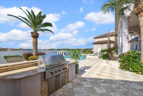 1818 Ray Shell Court Seabrook TX 77586