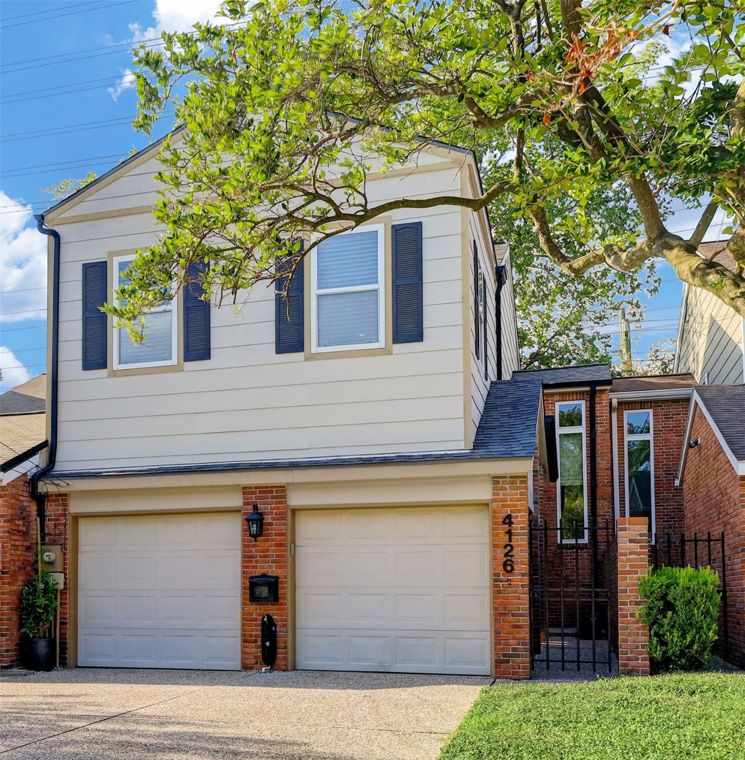 4126 Childress Street Houston TX 77005
