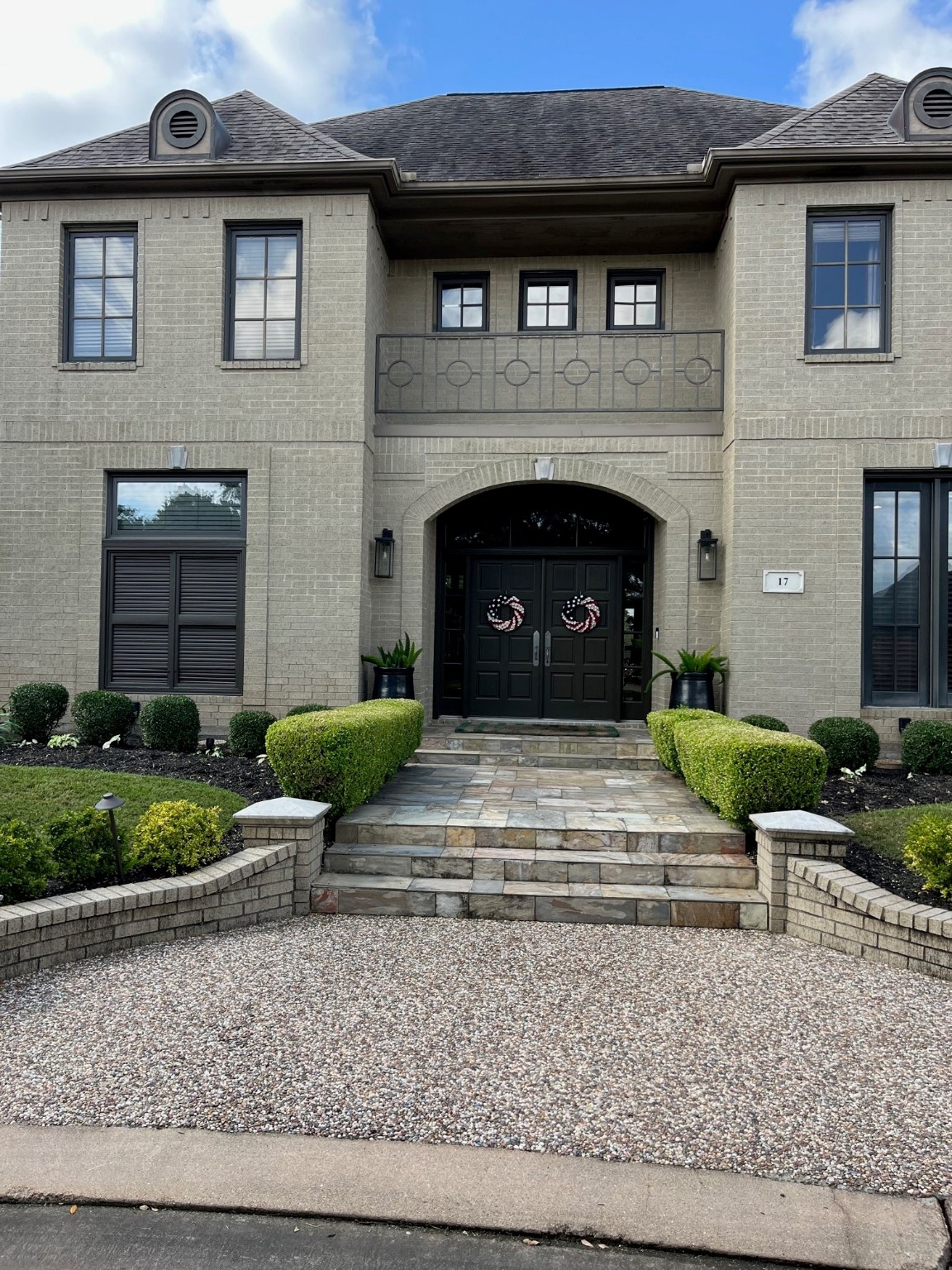 17 Heritage Oak Court Lake Jackson TX 77566
