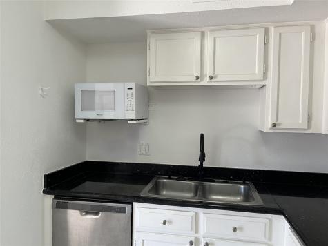 12327 Crest Lake Drive Houston TX 77072