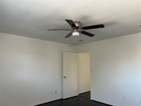 12327 Crest Lake Drive Houston TX 77072