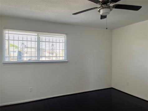 12327 Crest Lake Drive Houston TX 77072