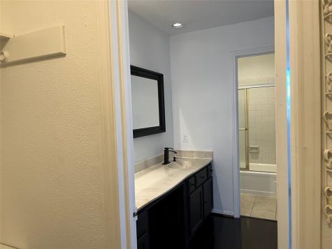 12327 Crest Lake Drive Houston TX 77072