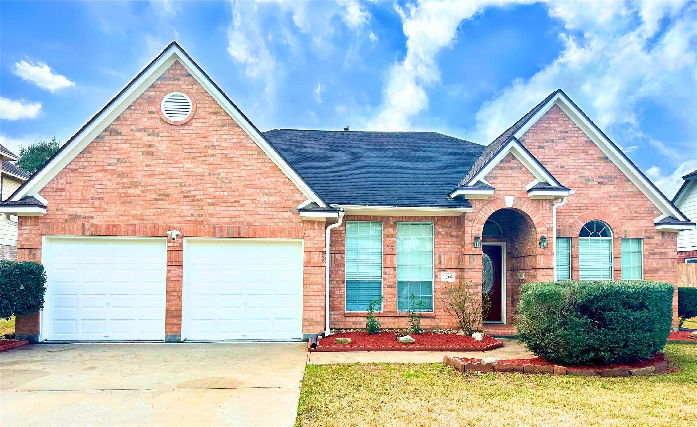 104 Thyme Trail Lake Jackson TX 77566