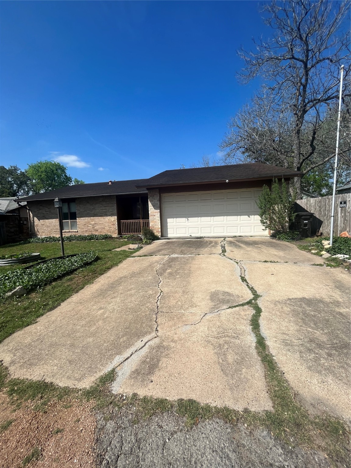 107 Russek Street Schulenburg TX 78956