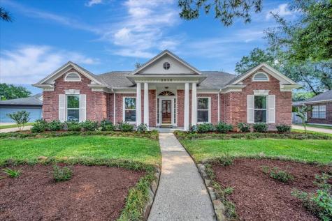 2010 Woodland Haven Road Houston TX 77062