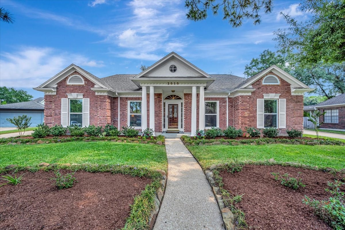 2010 Woodland Haven Road Houston TX 77062