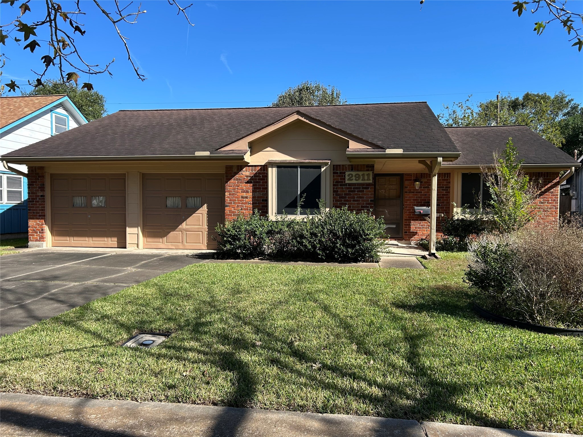 2911 Dewberry Lane Pasadena TX 77502