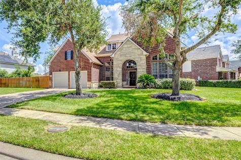 10009 Autumn Lake Trail Pearland TX 77584