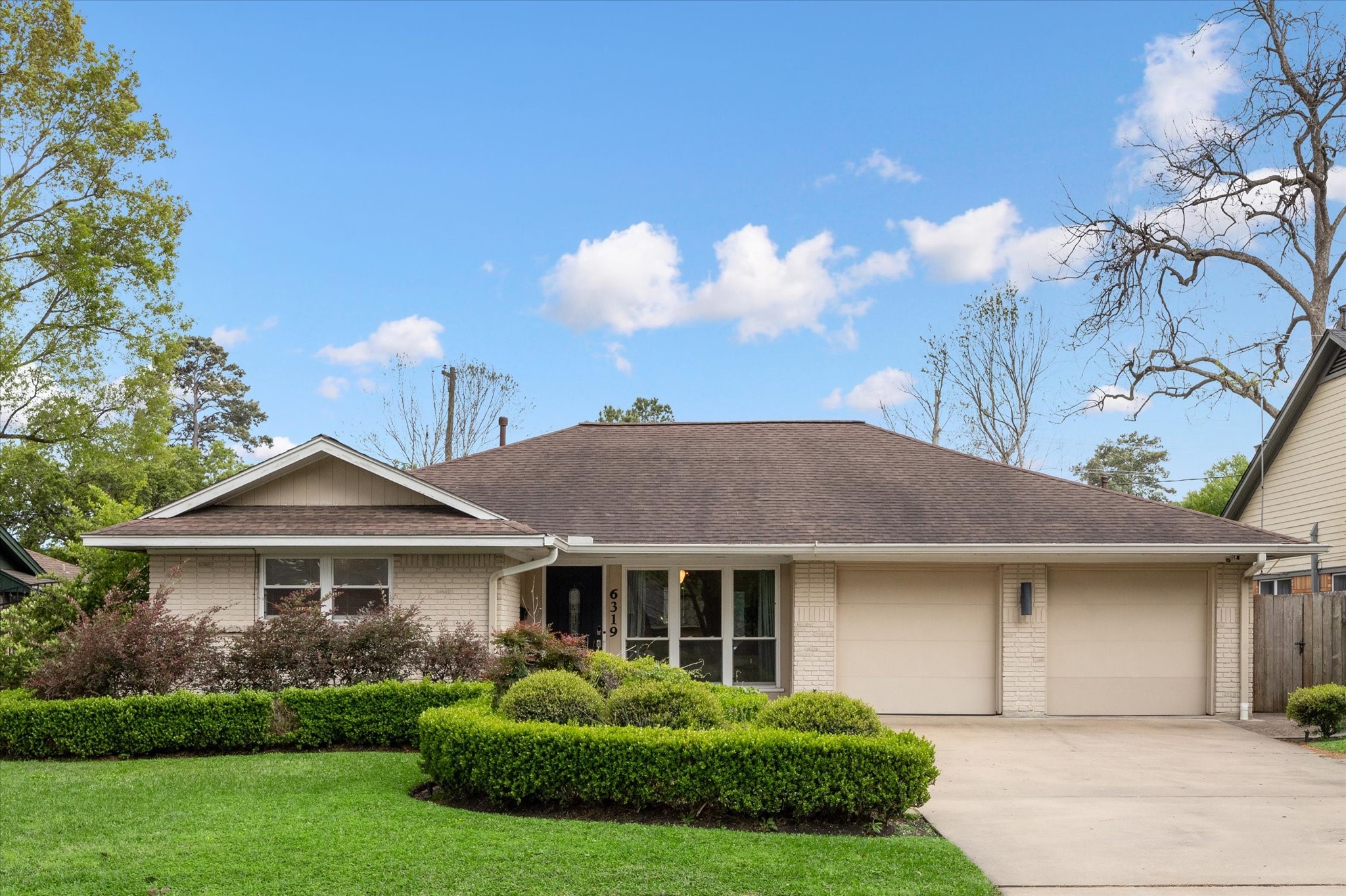 6319 Lindyann Lane Houston TX 77008