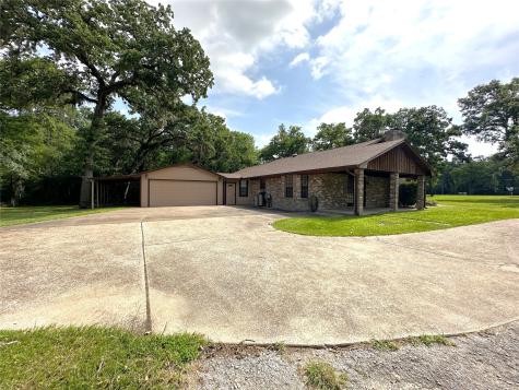 113 Fm 3454 Road Huntsville TX 77320