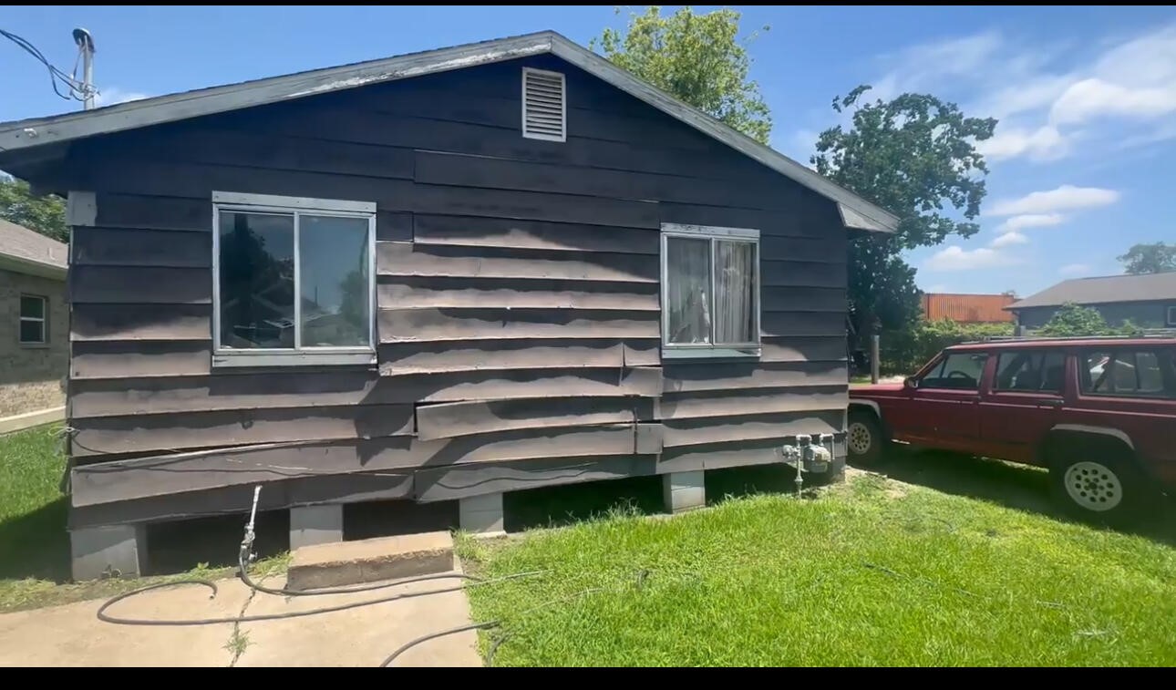 7957 Safebuy Street Houston TX 77028