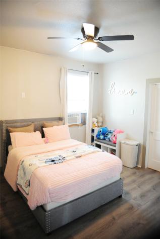 46 Road 5240 Cleveland TX 77327