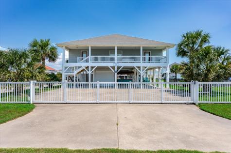 1140 Waterways Drive Crystal Beach TX 77650