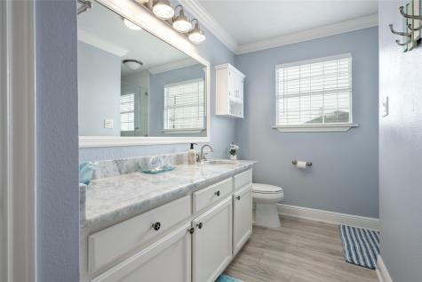 1140 Waterways Drive Crystal Beach TX 77650