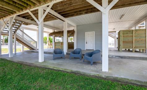 1140 Waterways Drive Crystal Beach TX 77650