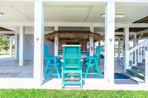 1140 Waterways Drive Crystal Beach TX 77650