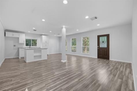 30519 Lake Circle Lane Magnolia TX 77354