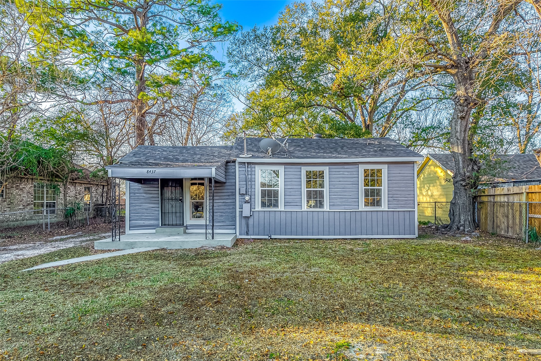 8437 Lanewood Drive Houston TX 77016