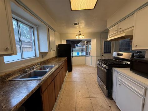 346 Saddle Horn Drive Houston TX 77060