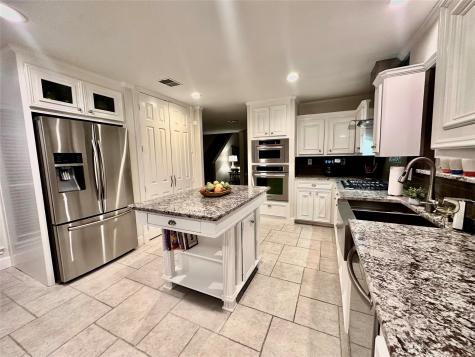 8025 Oakwood Forest Drive Houston TX 77040
