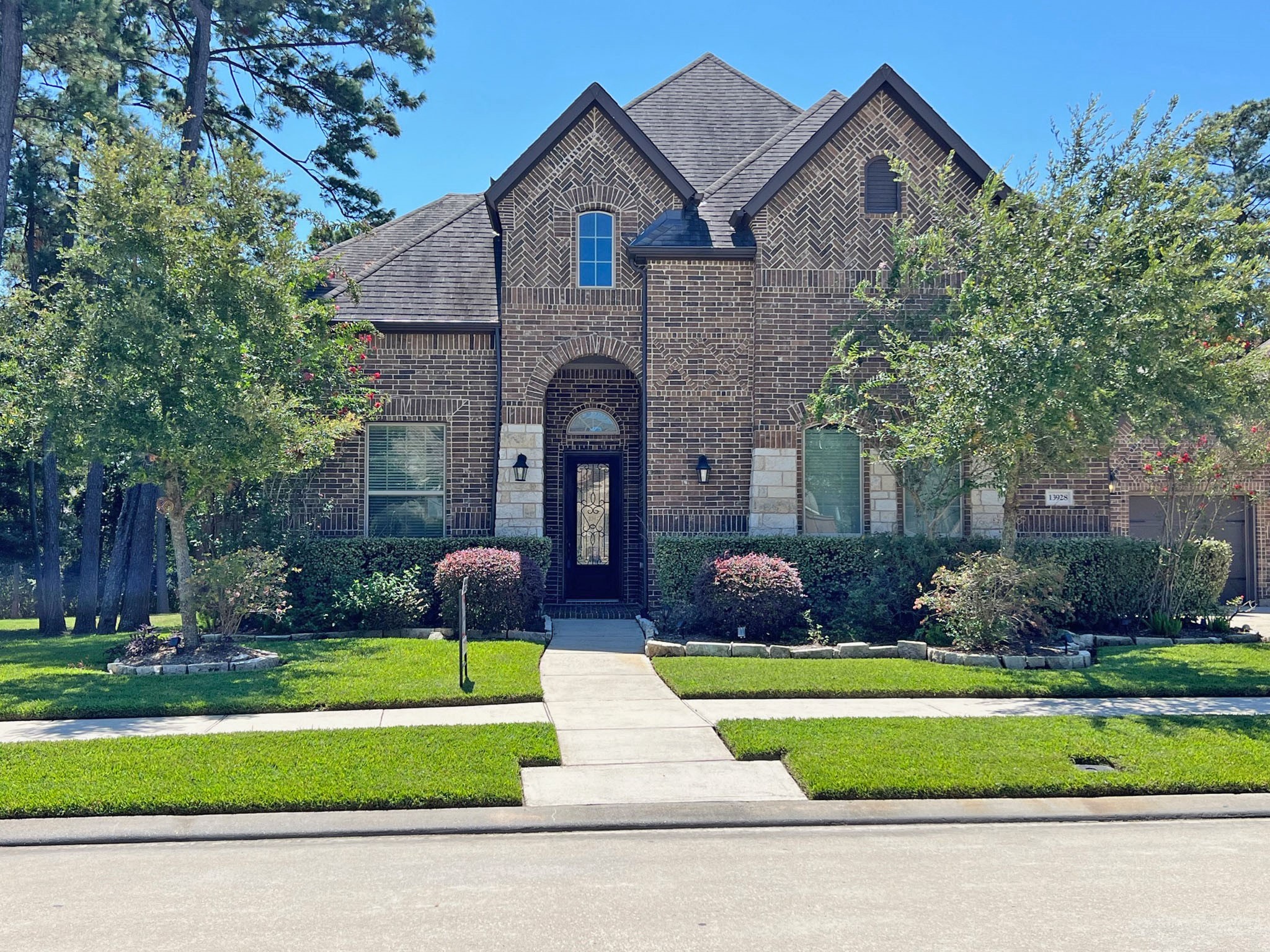 13928 N Lake Branch Lane Houston TX 77044