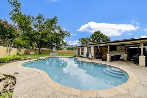 1401 Richard Drive Pearland TX 77581