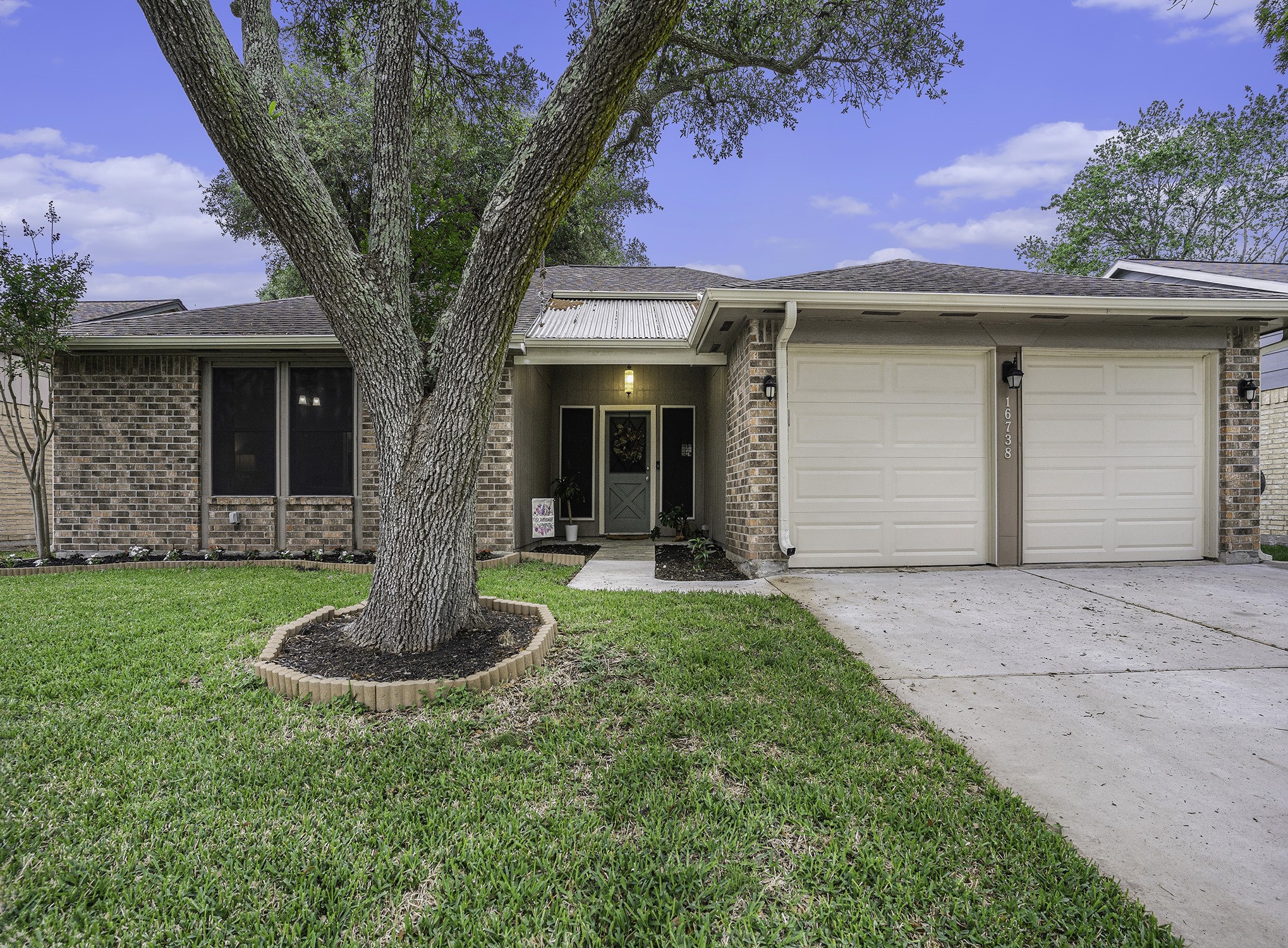 16738 Selder Drive Friendswood TX 77546