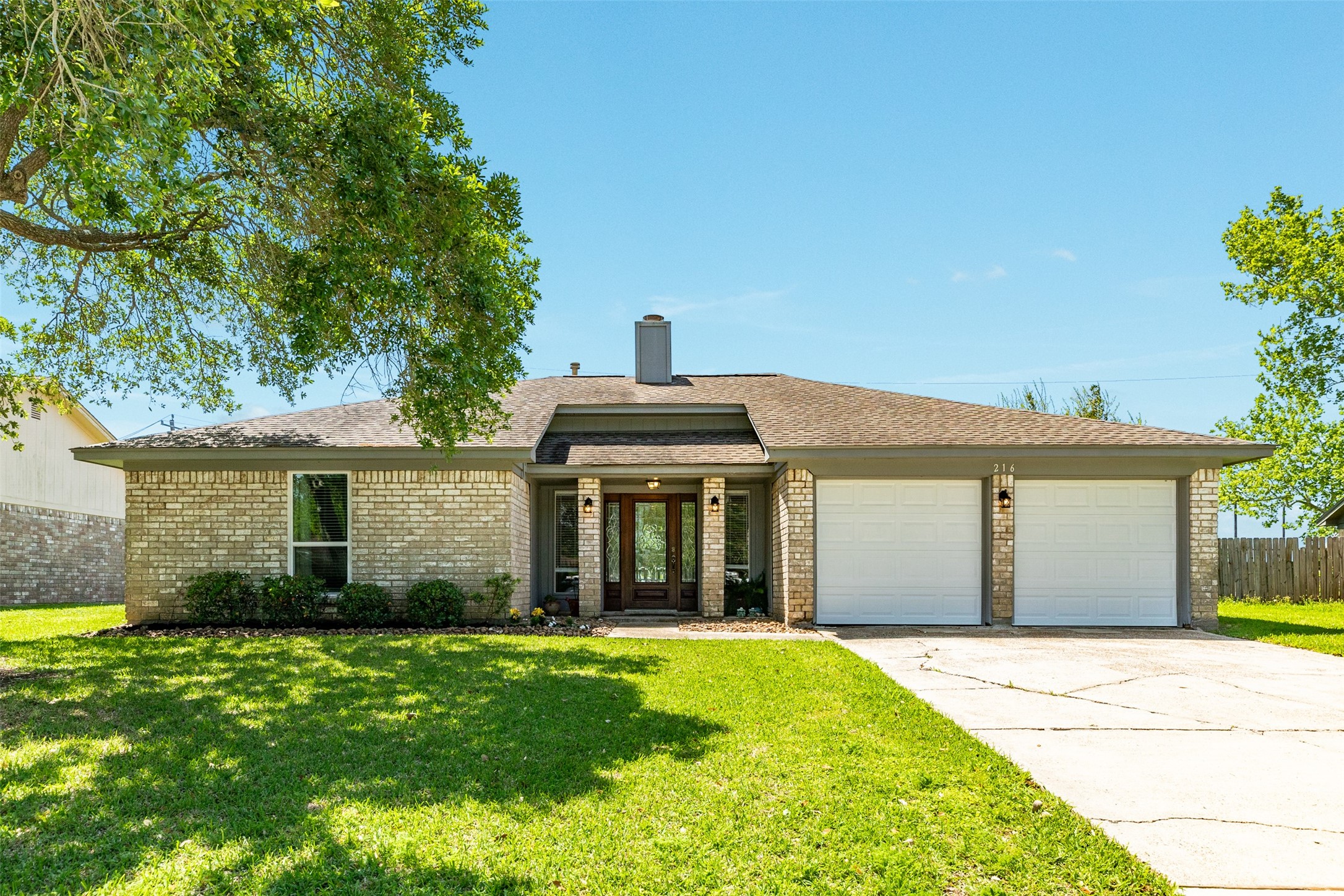 216 Oleander Street Lake Jackson TX 77566