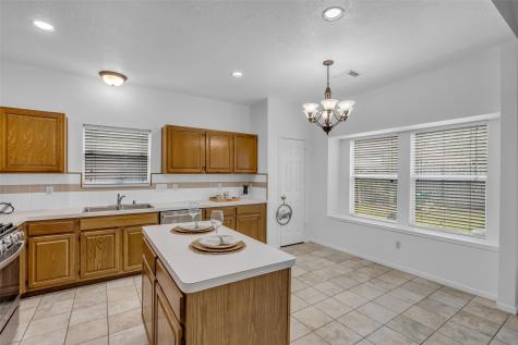 1205 Chesterwood Drive Pearland TX 77581