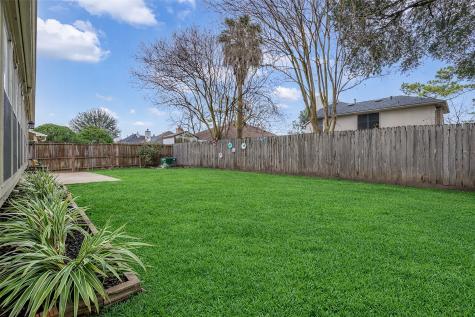 1205 Chesterwood Drive Pearland TX 77581