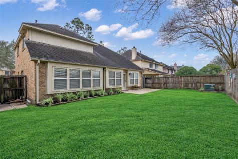 1205 Chesterwood Drive Pearland TX 77581