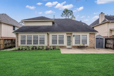 1205 Chesterwood Drive Pearland TX 77581