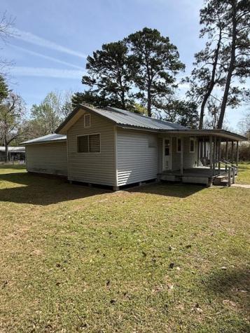 411 Sherwood Street E Cleveland TX 77327