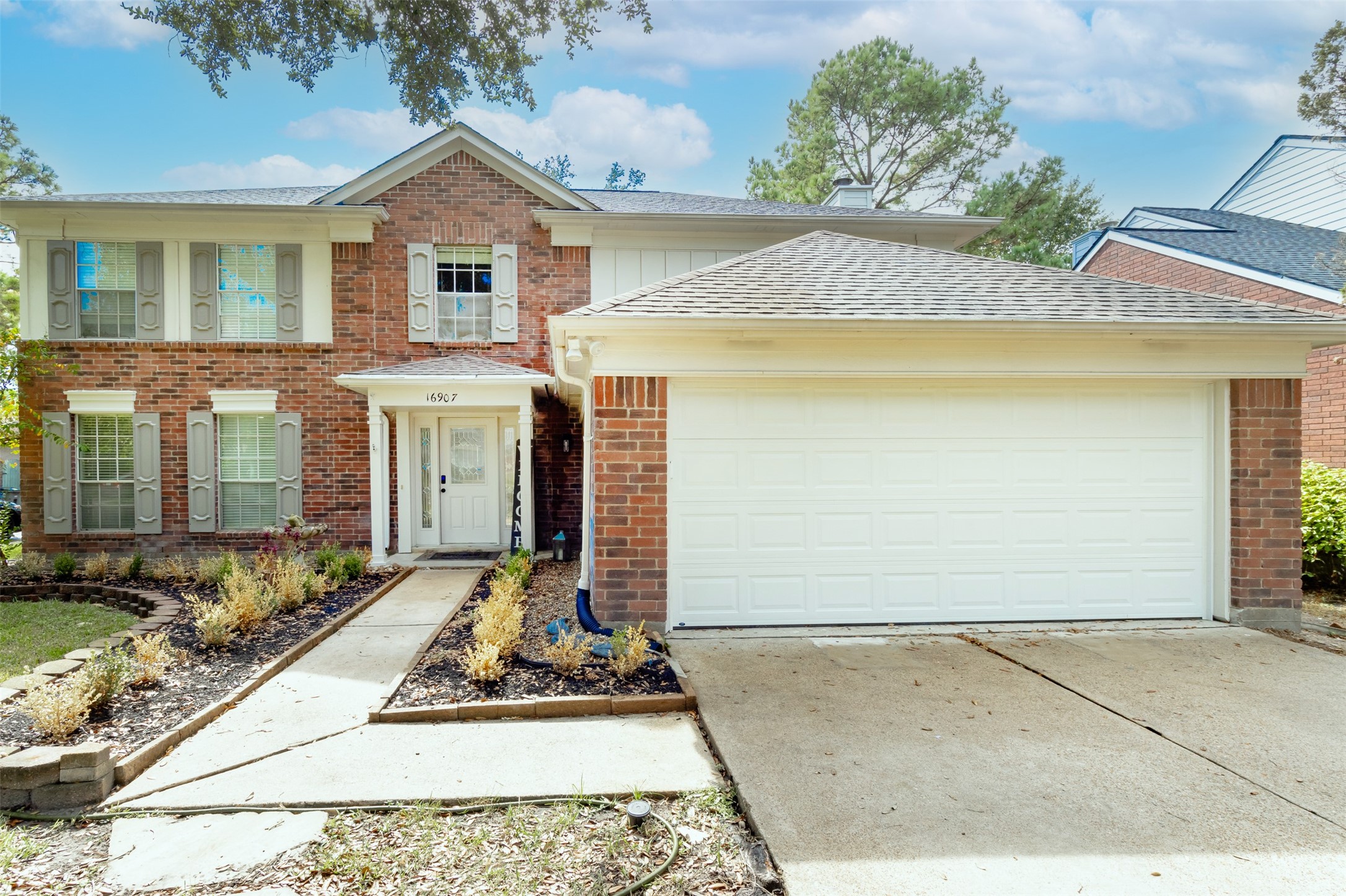 16907 Country Bridge Road Houston TX 77095
