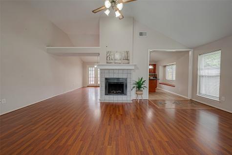 4006 Bentley Drive Pearland TX 77584
