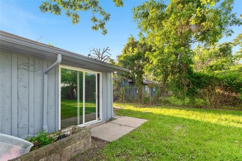 10502 Royal Oaks Drive Houston TX 77016
