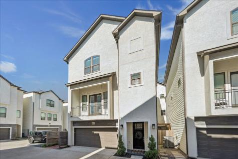 867 Wakefield Drive D Houston TX 77018