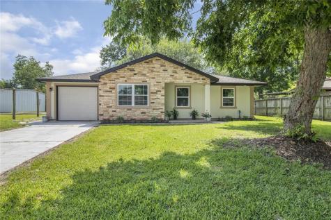 106 Inwood Lane Highlands TX 77562