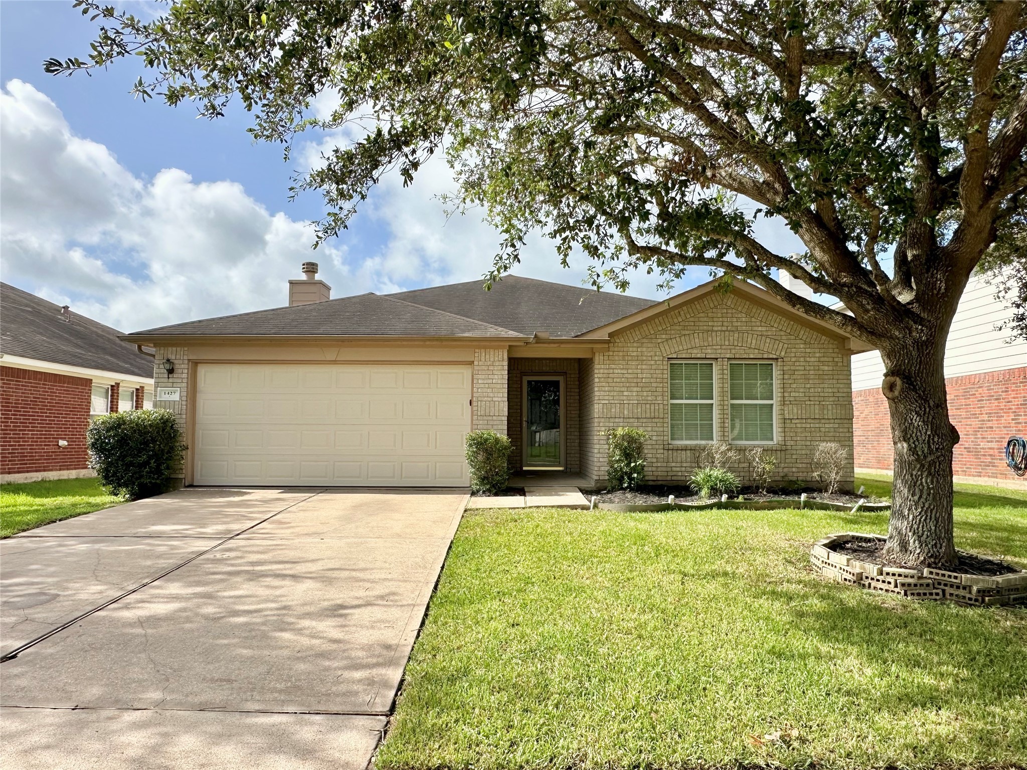 1427 Monterra Point Fresno TX 77545