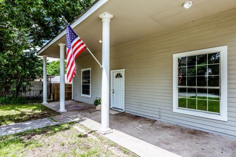 1432 14th Street Huntsville TX 77340