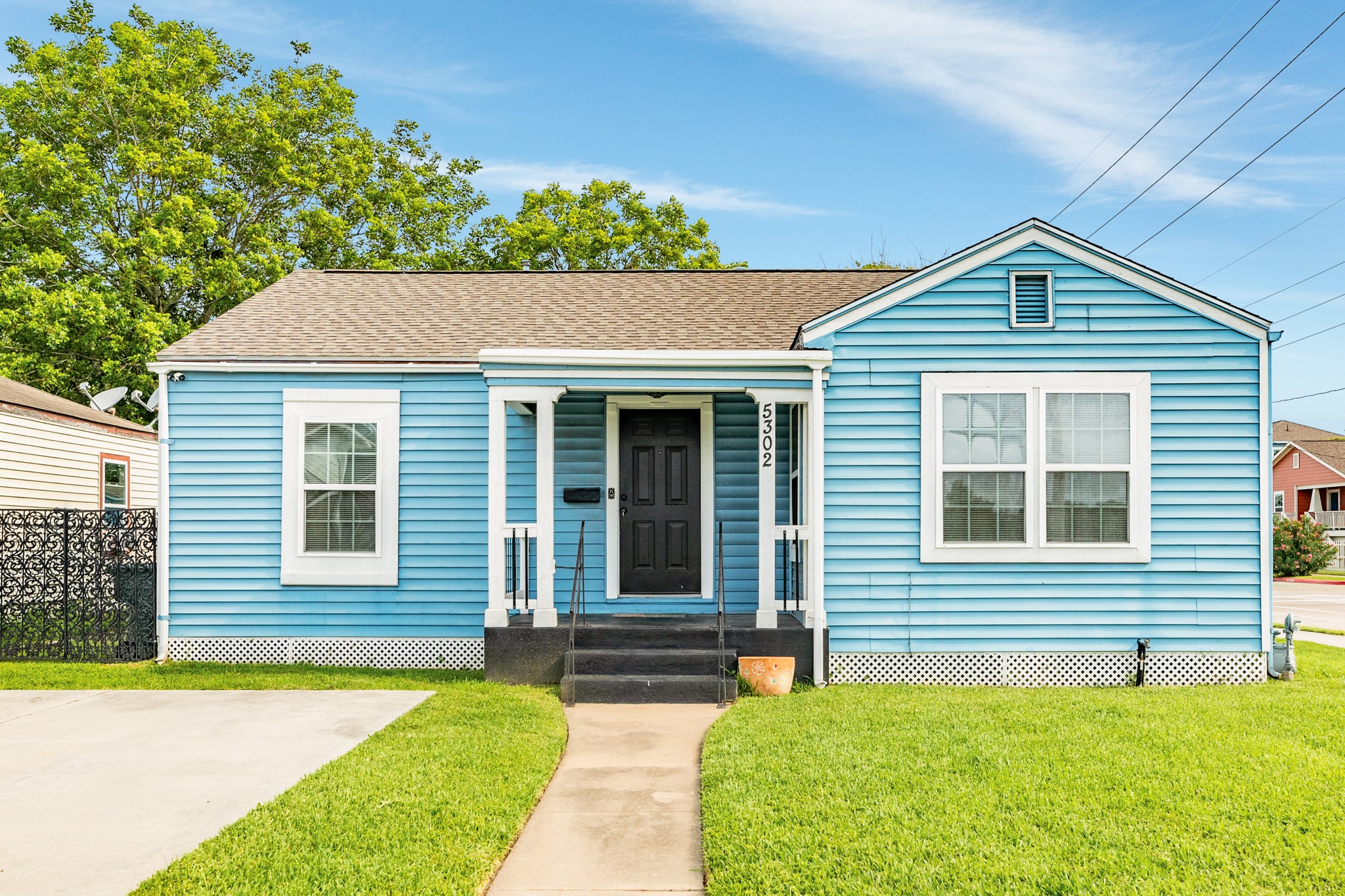 5302 Borden Avenue Galveston TX 77551