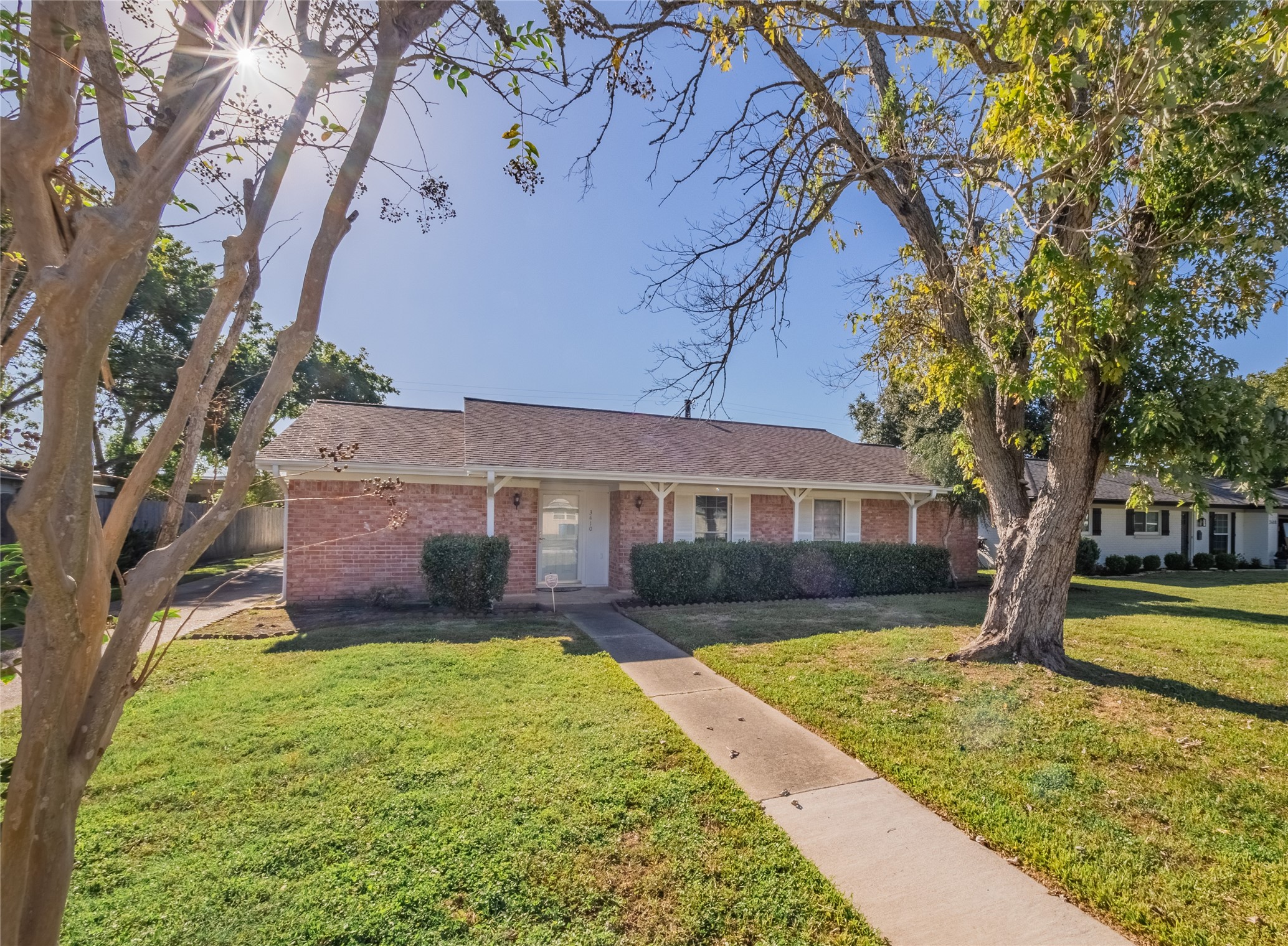 3410 Oxford Road Alvin TX 77511