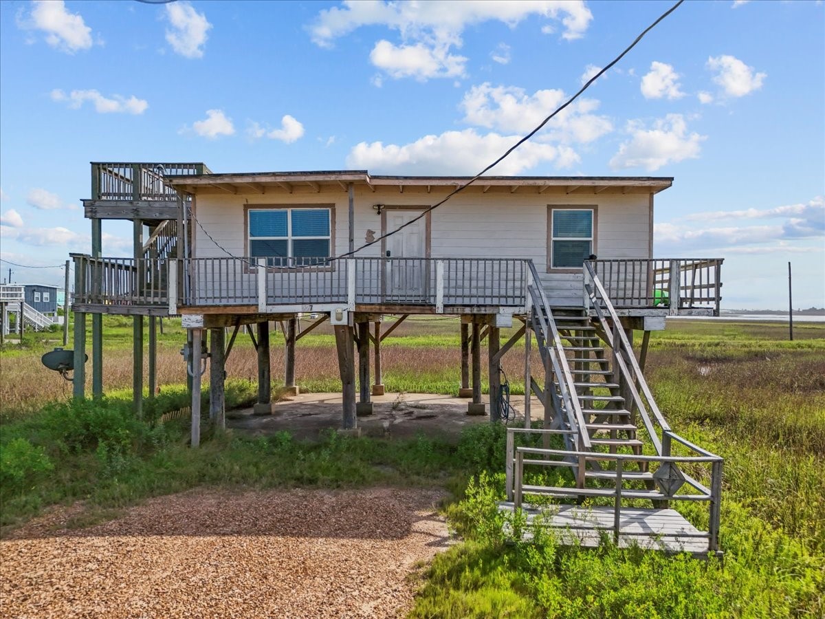 227 Detenbeck Avenue Surfside Beach TX 77541