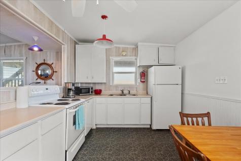 227 Detenbeck Avenue Surfside Beach TX 77541