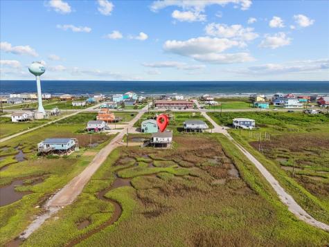 227 Detenbeck Avenue Surfside Beach TX 77541