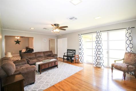 426 Croom Drive Wharton TX 77488