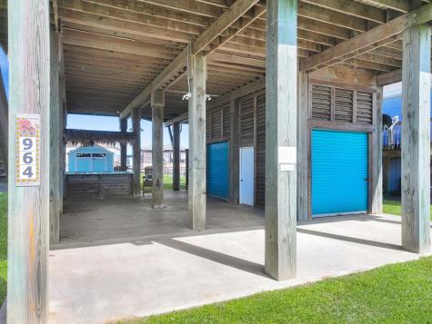 964 S Selwyn Road Crystal Beach TX 77650